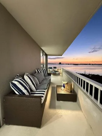 $12,500 | 5510 North Ocean Drive, Unit 8D, Singer Island, FL 33404