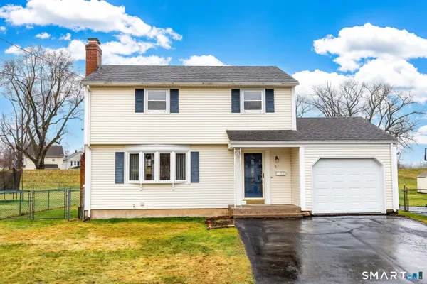 $324,900 | 57 Floradale Drive, East Hartford, CT 06108