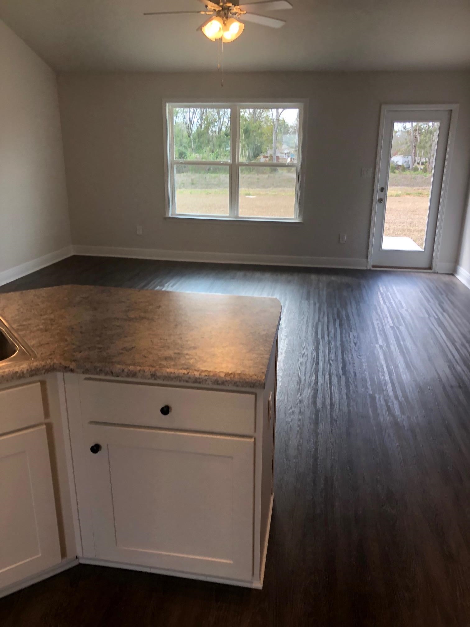 23186 Ridgewood Drive Robertsdale, AL 36567 - Photo 6 of 14