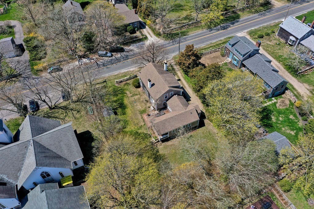 1904 Main Road Westport, MA 02791 - Photo 39 of 42 an aerial view of a house with a yard