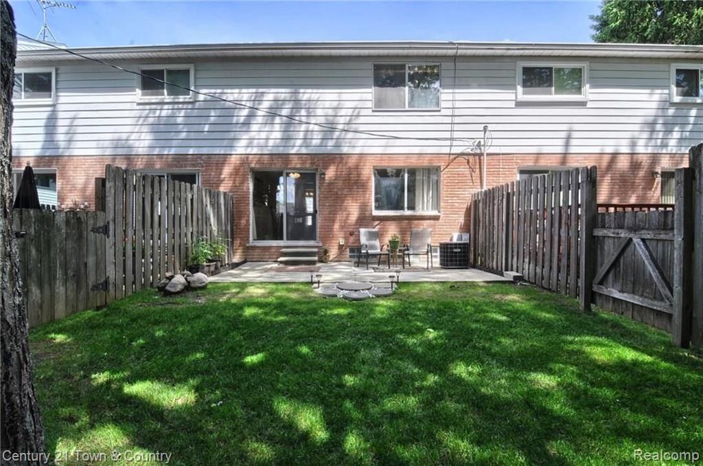 111 Manor Way Rochester, MI 48309 - Photo 29 of 32