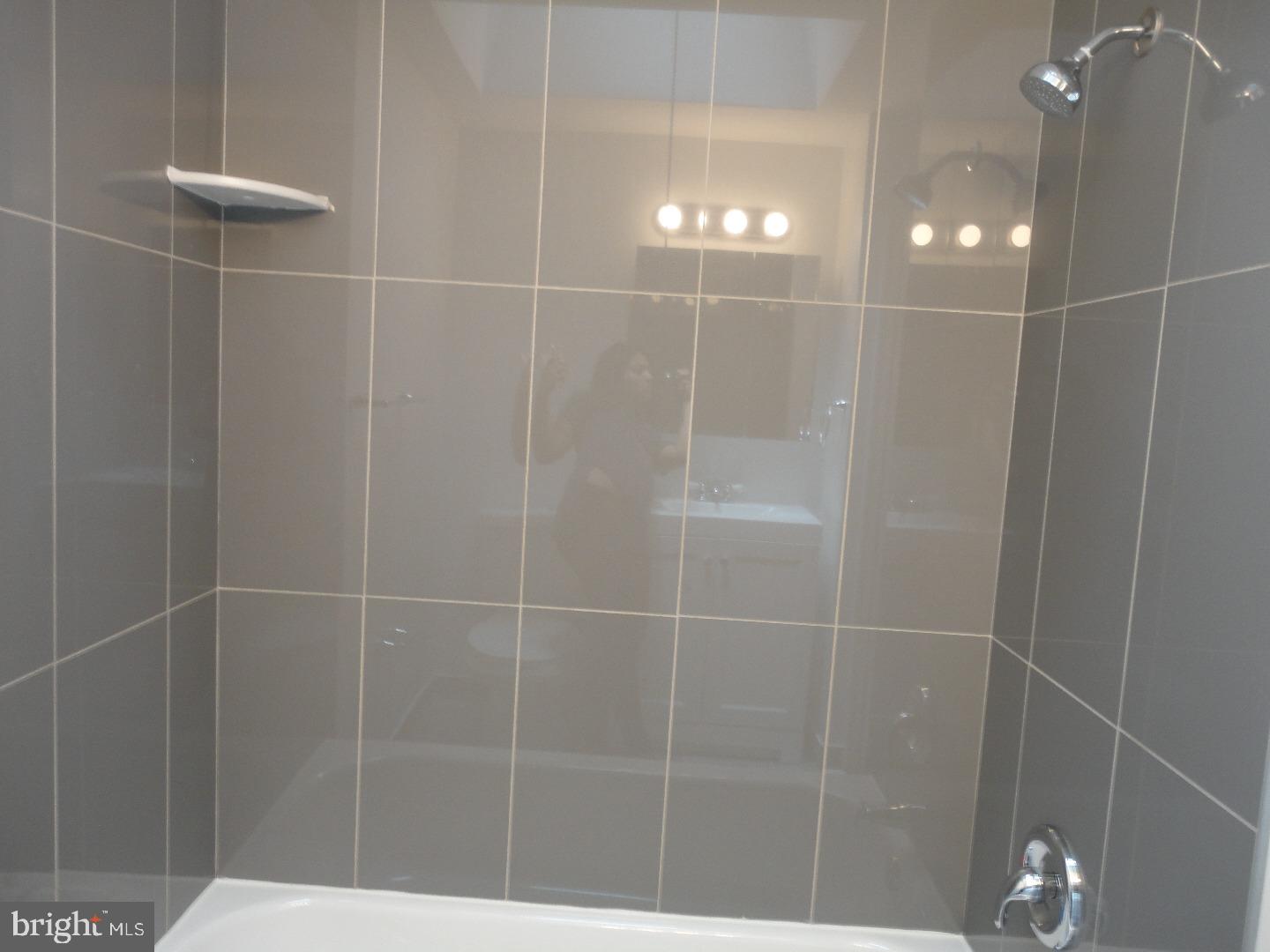 3202 Fordham Road Philadelphia, PA 19114 - Photo 14 of 20 Bathroom