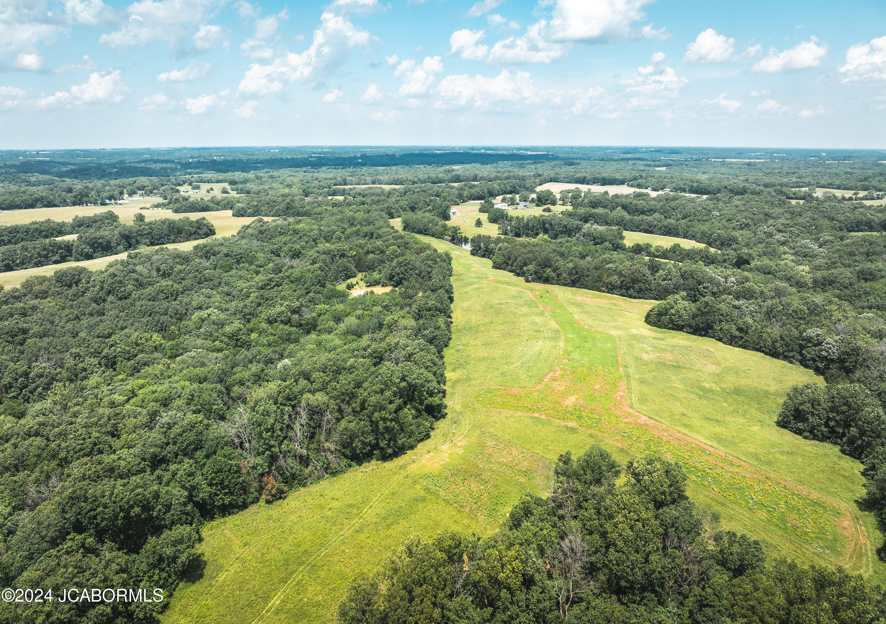 3040 State Rte H Fayette, MO 65248 - Photo 4 of 60