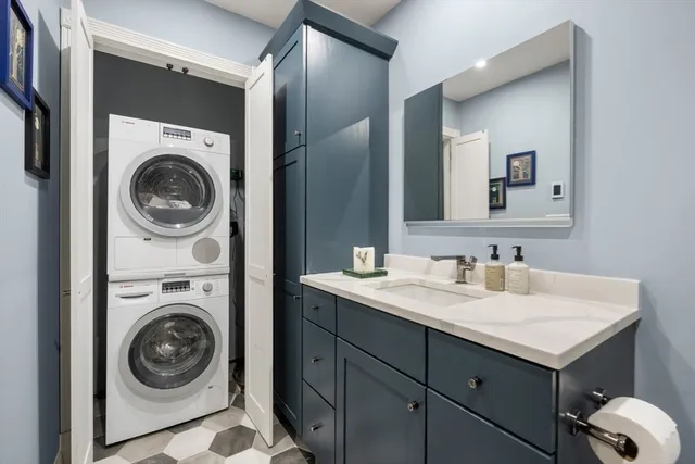 $1,200,000 | 476 Shawmut Avenue, Unit 3, Boston, MA 02118