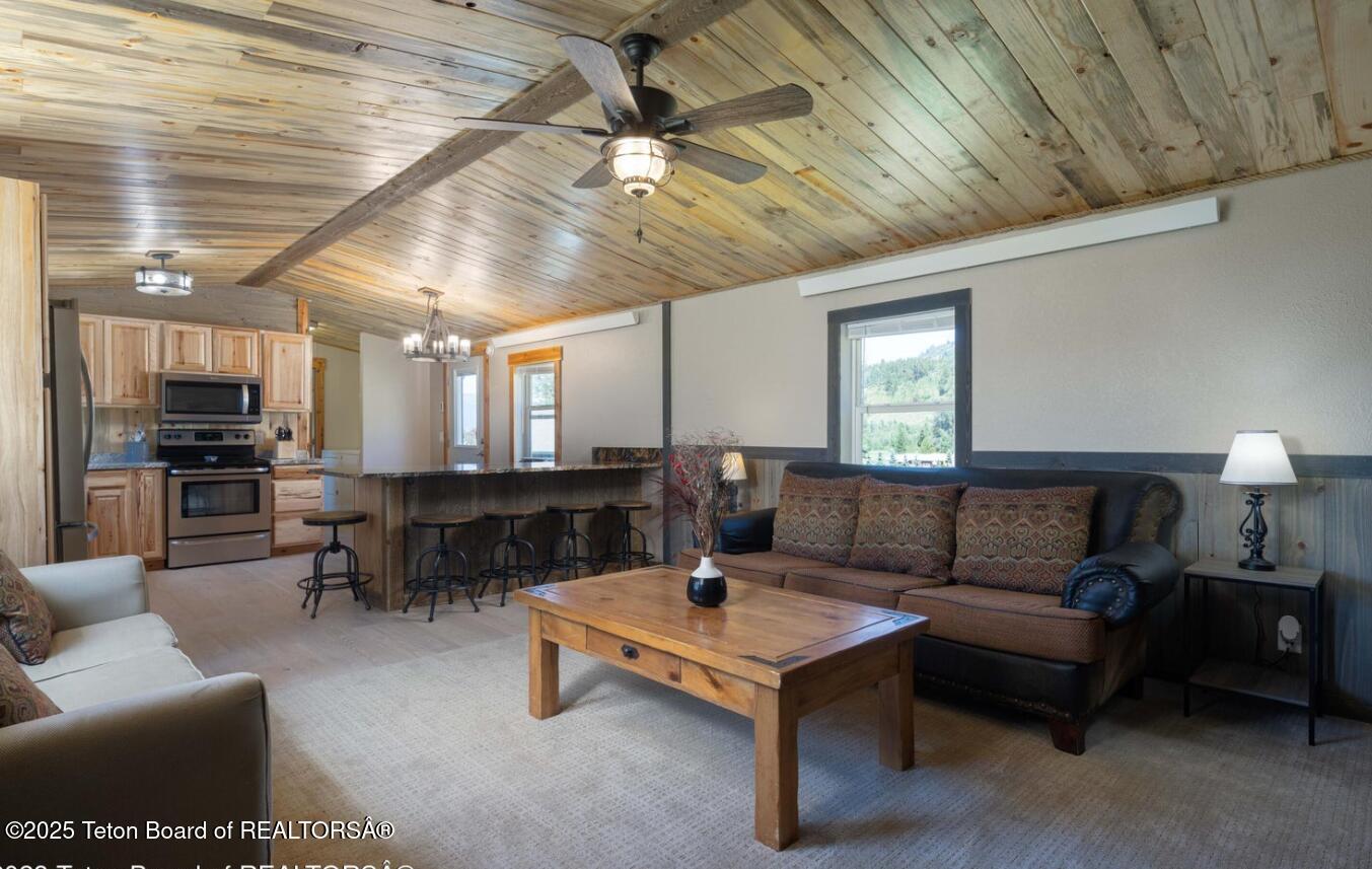 15 Foothill Boulevard Alpine, WY 83128 - Photo 3 of 20 Screenshot 2025-09-13 145318