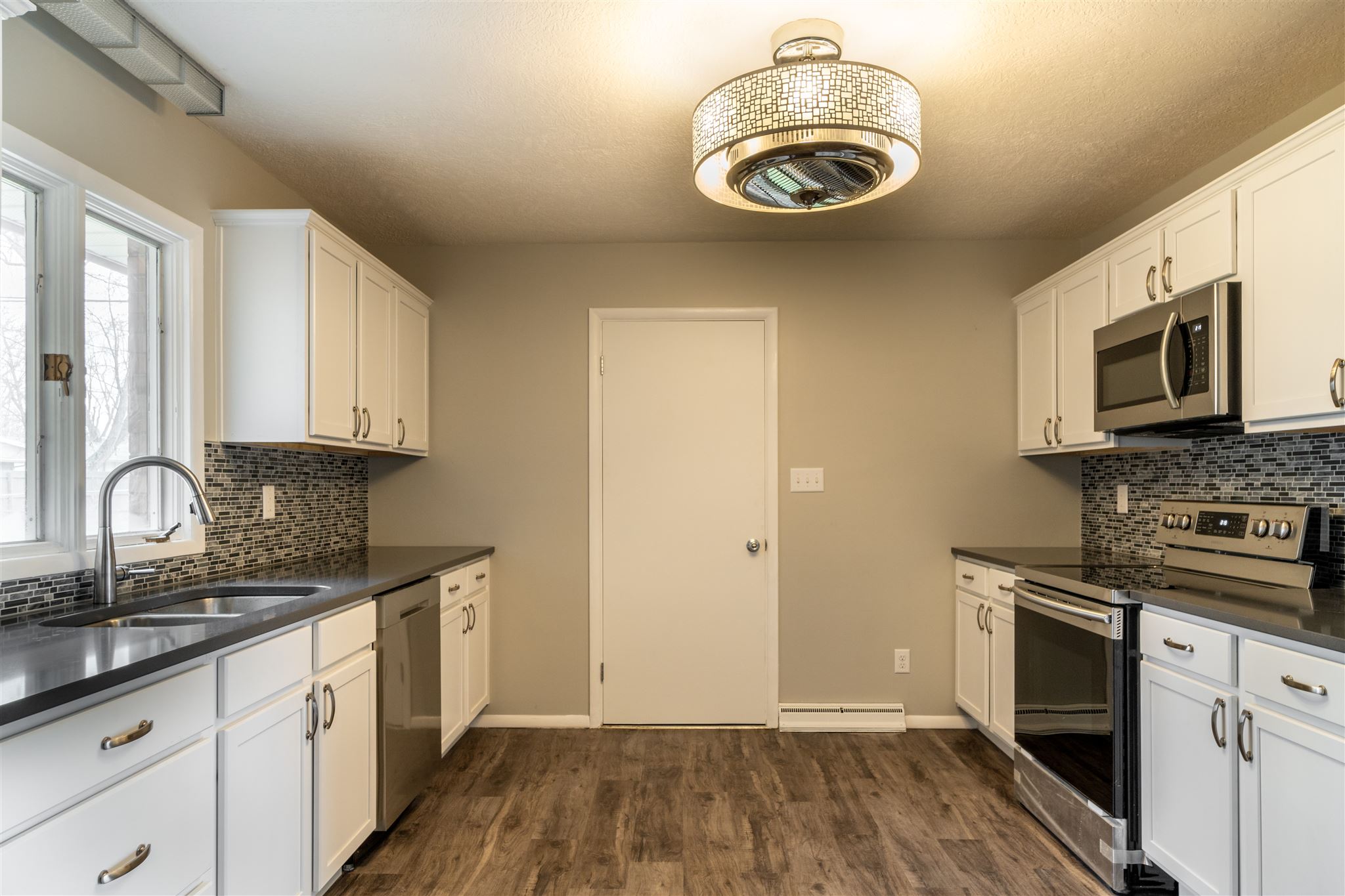 1208 North Riley Road Muncie, IN 47304 - Photo 4 of 14