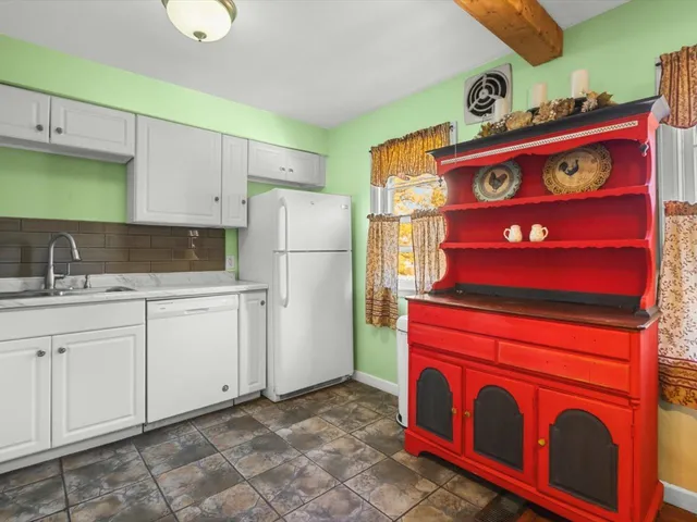 $174,900 | 1024 21st Street, Rockford, IL 61108