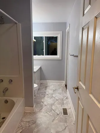 $2,799 | 1440 Gentry Road, Hoffman Estates, IL 60169