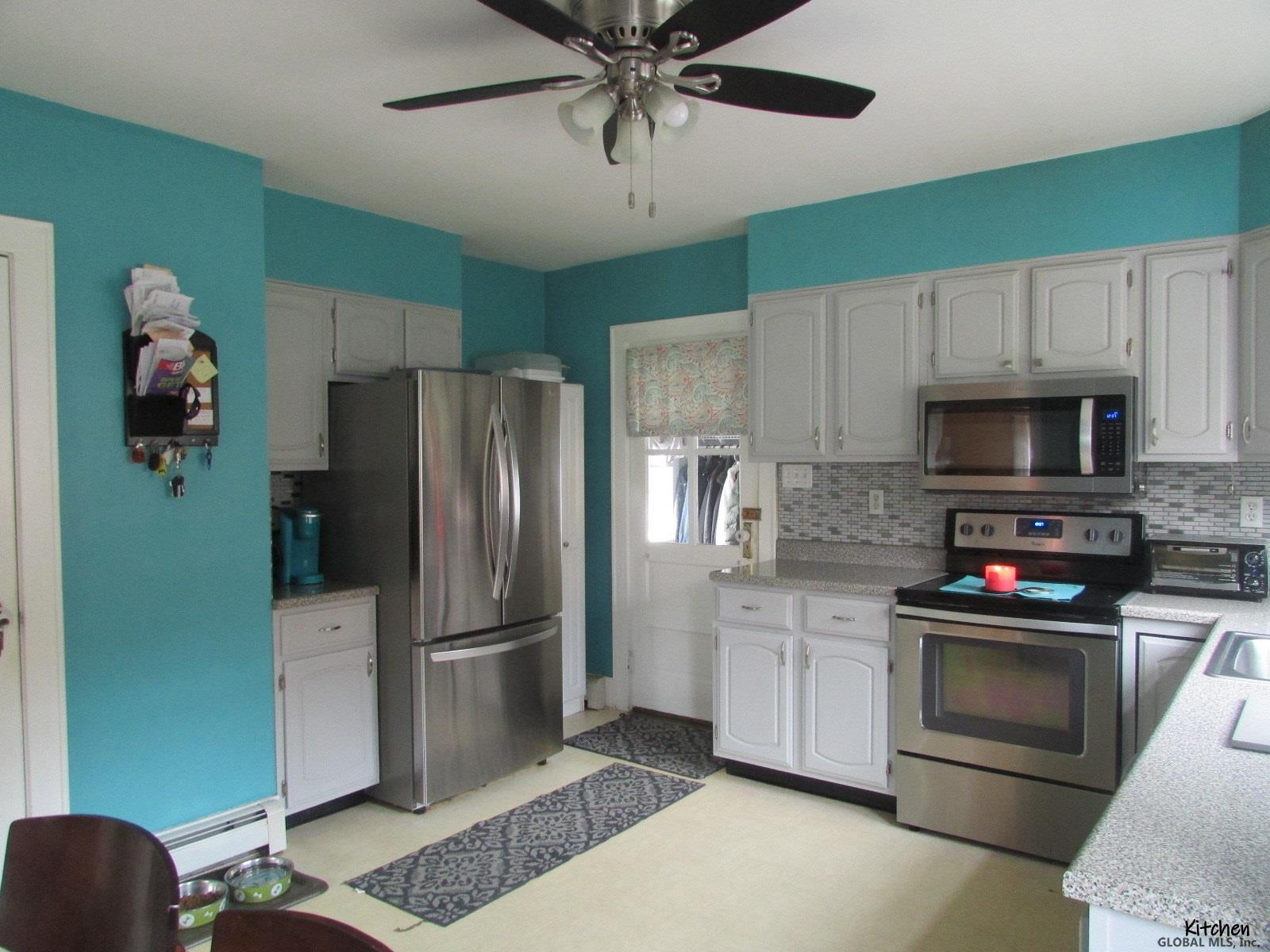 198 Northampton Road Amsterdam, NY 12010 - Photo 12 of 39 Photo 12