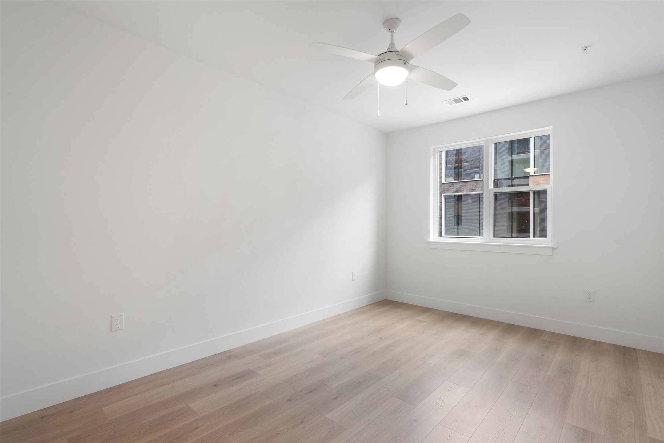 1701 Simond Avenue, Unit 206 Austin, TX 78723 - Photo 14 of 36
