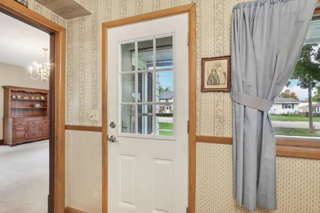 $325,000 | 506 North Franklin Street, Poynette, WI 53955