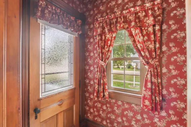 $325,000 | 506 North Franklin Street, Poynette, WI 53955