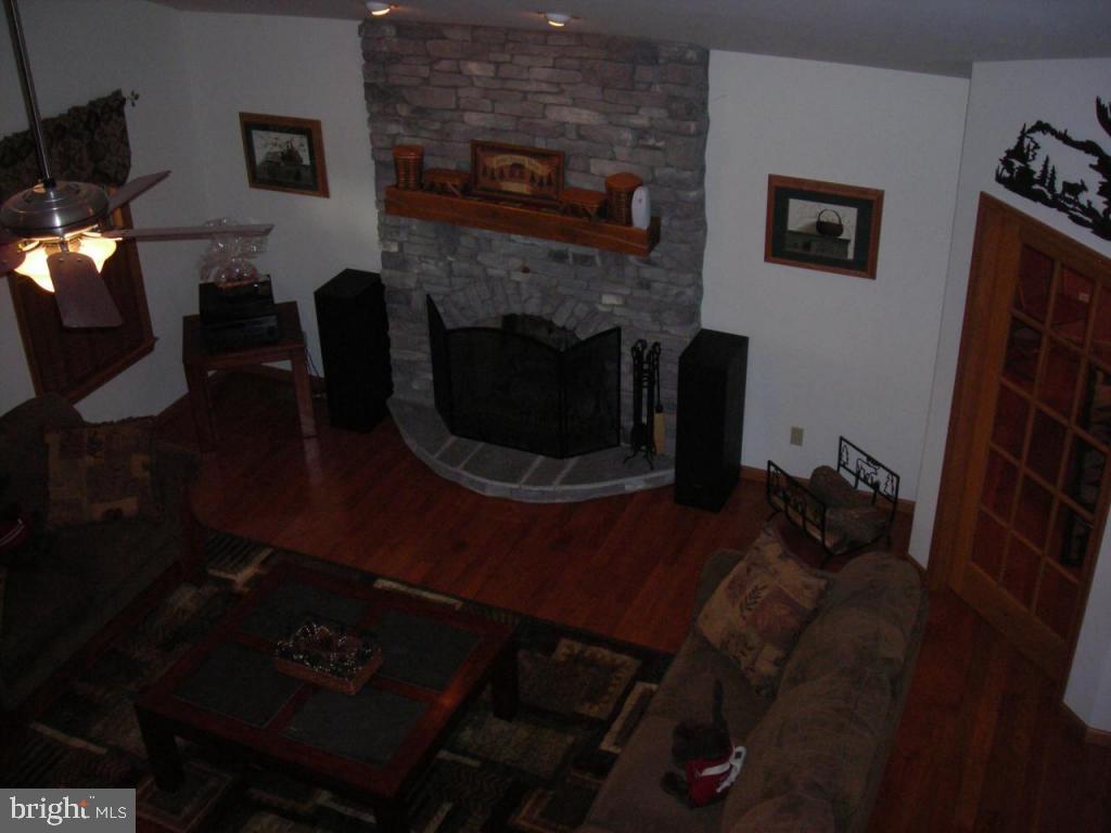 142 Rexmont Road Cornwall, PA 17042 - Photo 3 of 10 Gallery Image 3