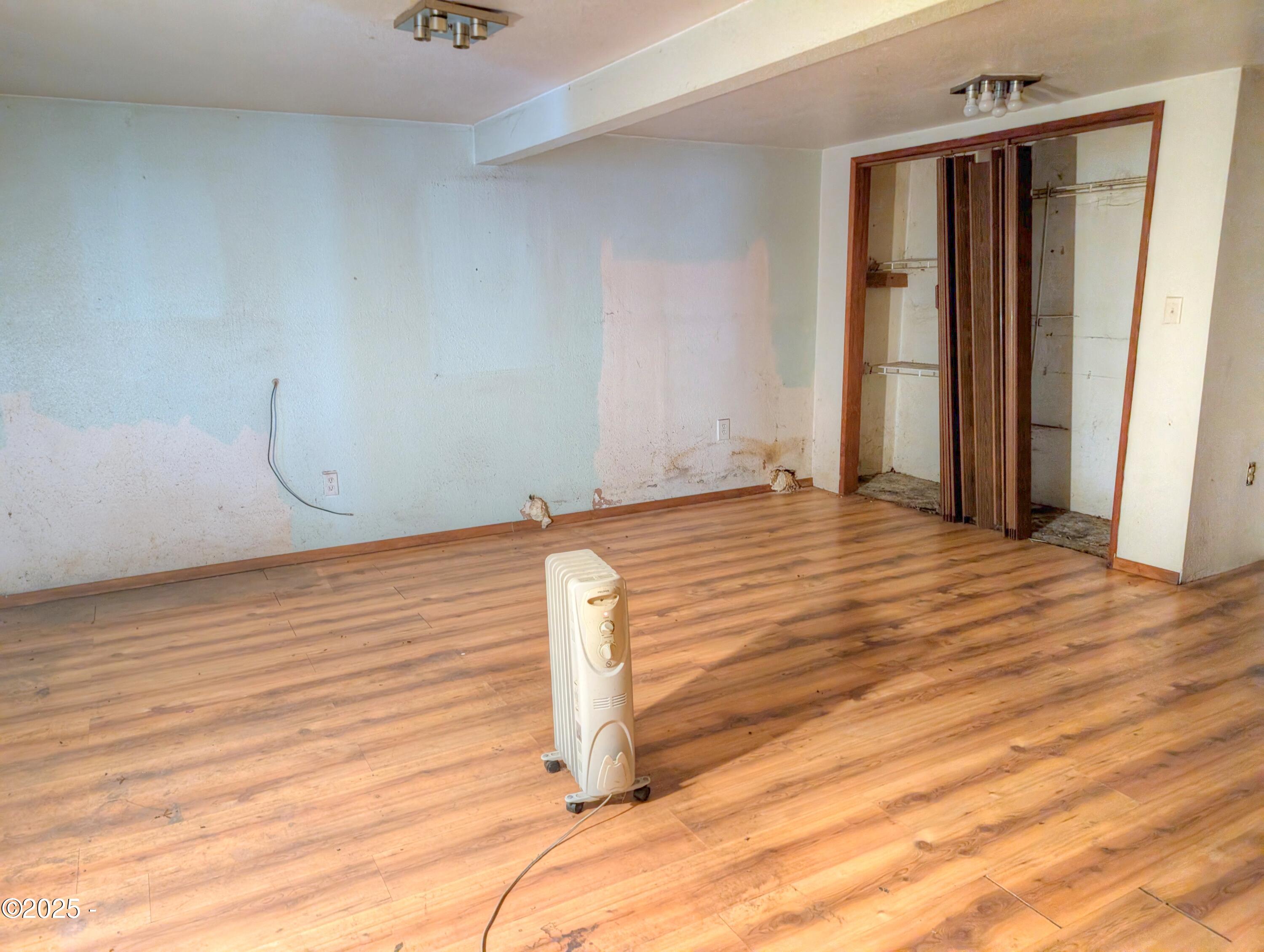 1601 Moonshine Park Road Logsden, OR 97357 - Photo 8 of 18 Bedroom 1