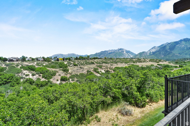 1445 Chateau Ridge Way Sandy, UT 84092 - Photo 13 of 63