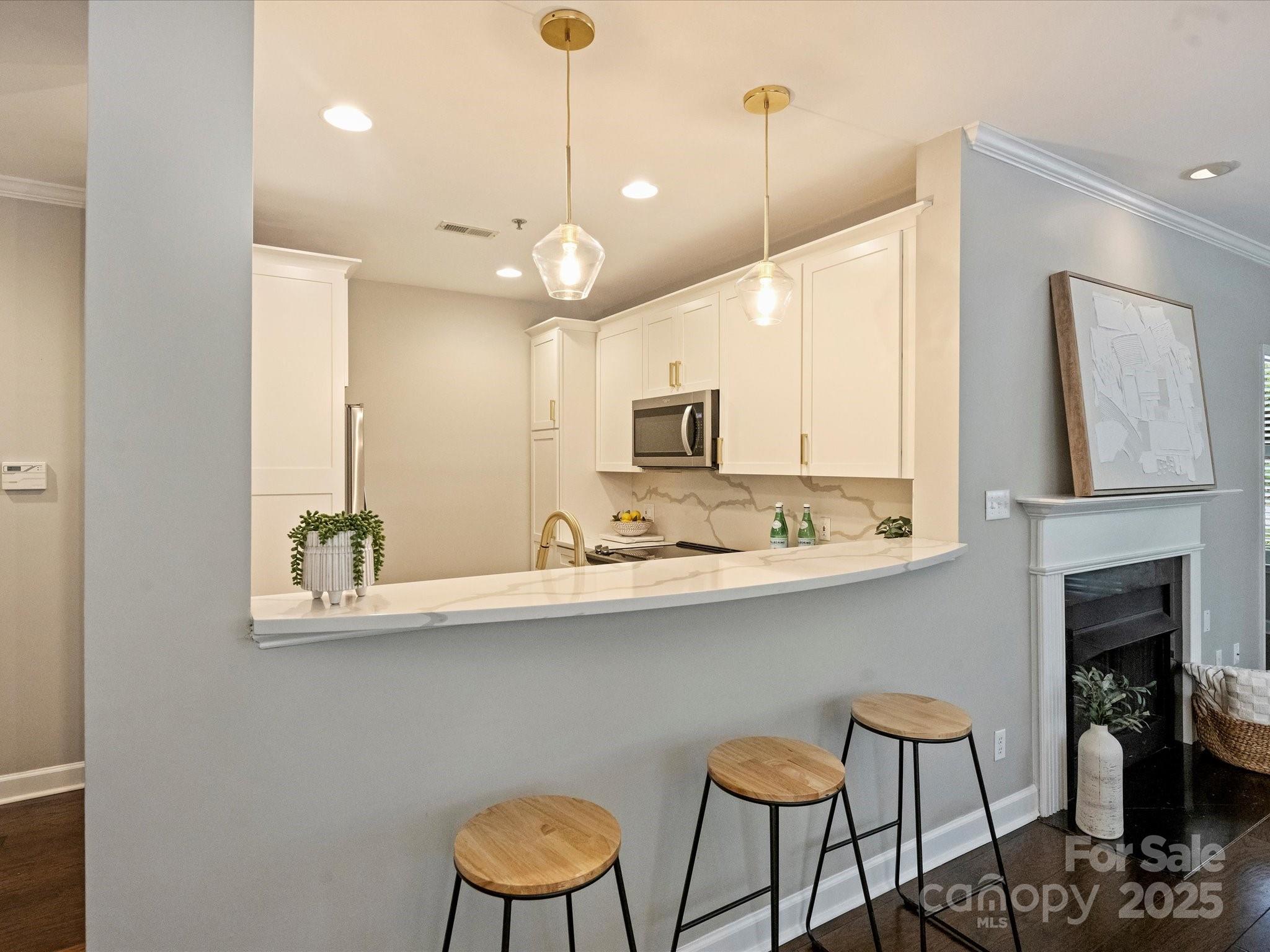 416 Queens Road, Unit 10 Charlotte, NC 28207 - Photo 5 of 25