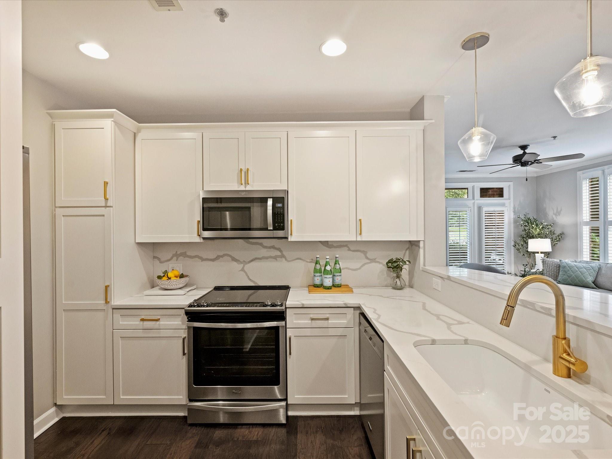 416 Queens Road, Unit 10 Charlotte, NC 28207 - Photo 6 of 25