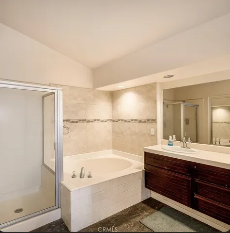 $3,950 | 390 Dylan Circle, Corona, CA 92879