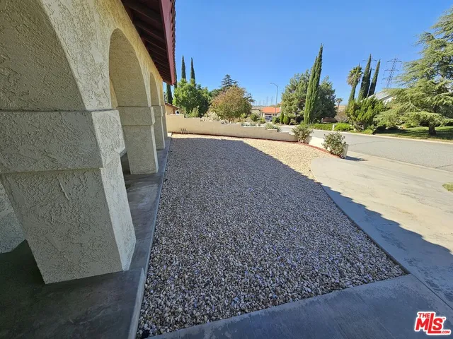 a view of a couches in front of a house