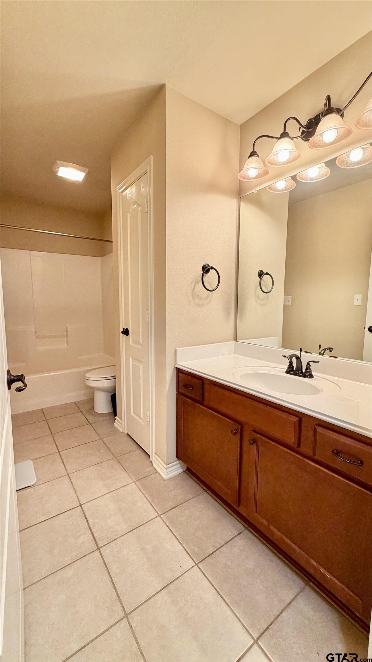 421 Cumberland Road, Unit 404 Tyler, TX 75703 - Photo 12 of 14
