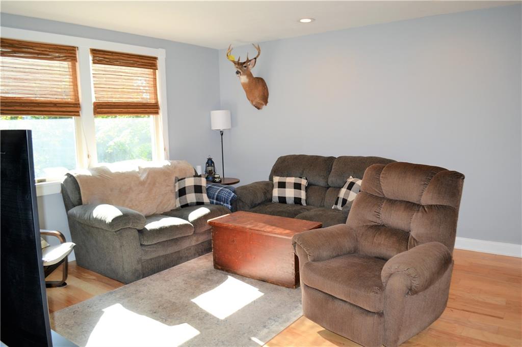 5314 Verona Road Verona, PA 15147 - Photo 9 of 22