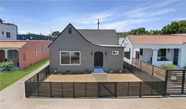$918,888 | 3515 South Norton Avenue, Los Angeles, CA 90018