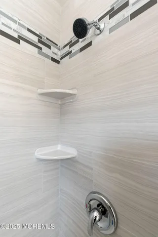 $280,000 | 11 La Terraza Drive, Toms River, NJ 08757