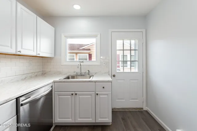 $280,000 | 11 La Terraza Drive, Toms River, NJ 08757