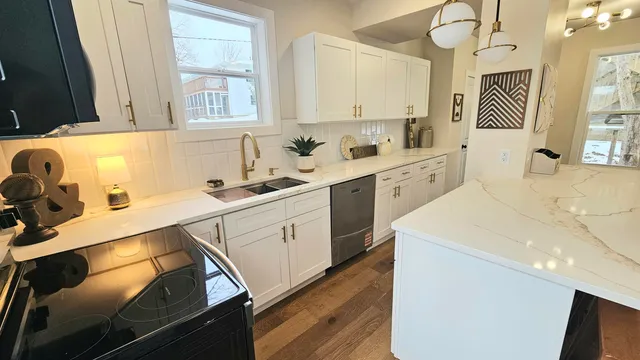 $275,000 | 416 Main Page Court, Stoughton, WI 53589