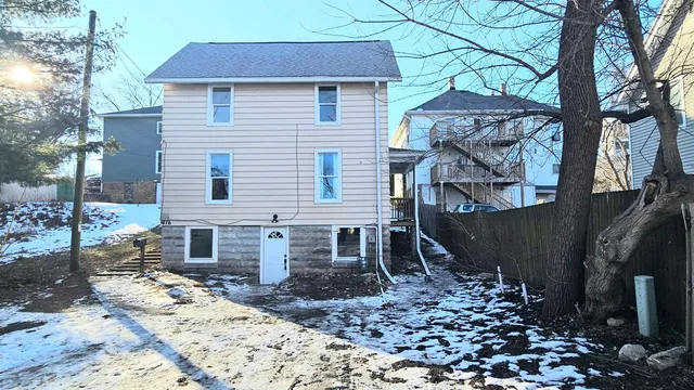 $275,000 | 416 Main Page Court, Stoughton, WI 53589