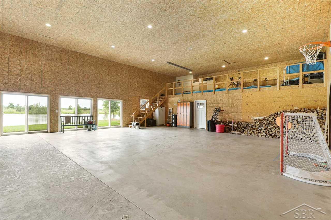 7256 7 Mile Road Freeland, MI 48623 - Photo 71 of 98 REC ROOM