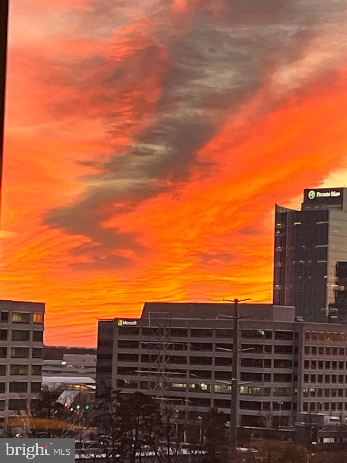 11776 Stratford House Place, Unit 901 Reston, VA 20190 - Photo 21 of 42 Spectacular Views!
