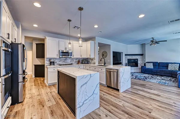 $868,999 | 2285 Moresca Avenue, Henderson, NV 89052