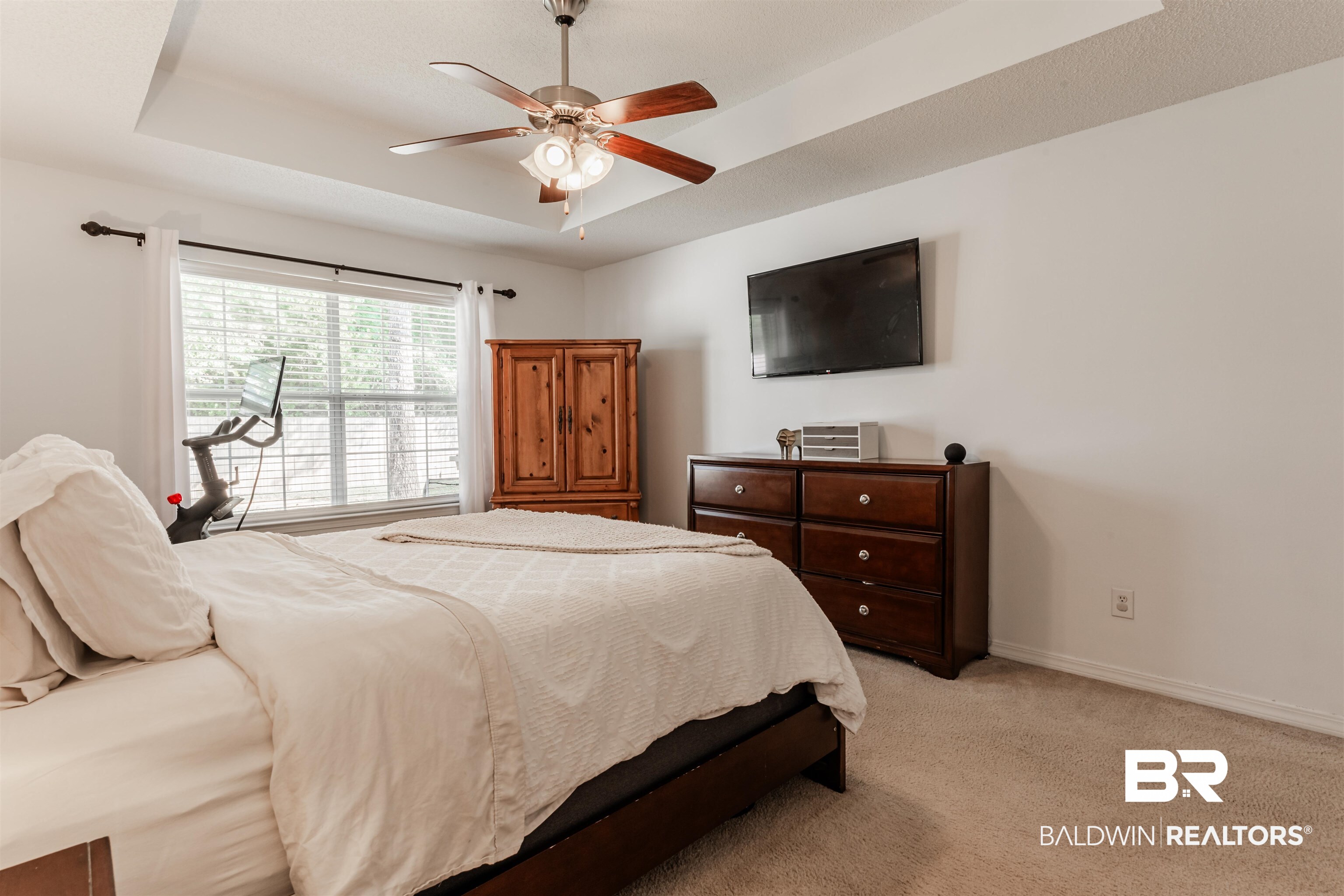 8924 Spring Grove North Mobile, AL 36695 - Photo 18 of 38 Master Bedroom
