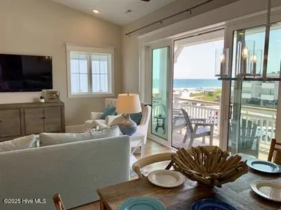 $5,000 | 18 Seagull Street, Unit B, Wrightsville Beach, NC 28480