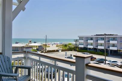 18 Seagull Street, Unit B Wrightsville Beach, NC 28480 - Photo 16 of 37 b8b0e483-bd58-4c70-b154-639afbff4e49