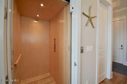 18 Seagull Street, Unit B Wrightsville Beach, NC 28480 - Photo 9 of 37 5b169208-09fb-4dfd-9ddd-2ddae7725bc1