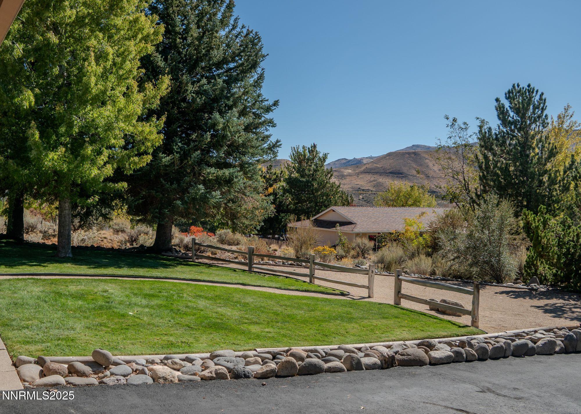 35 Mogul Mountain Circle Reno, NV 89523 - Photo 18 of 31 19 Front yard from driveway
