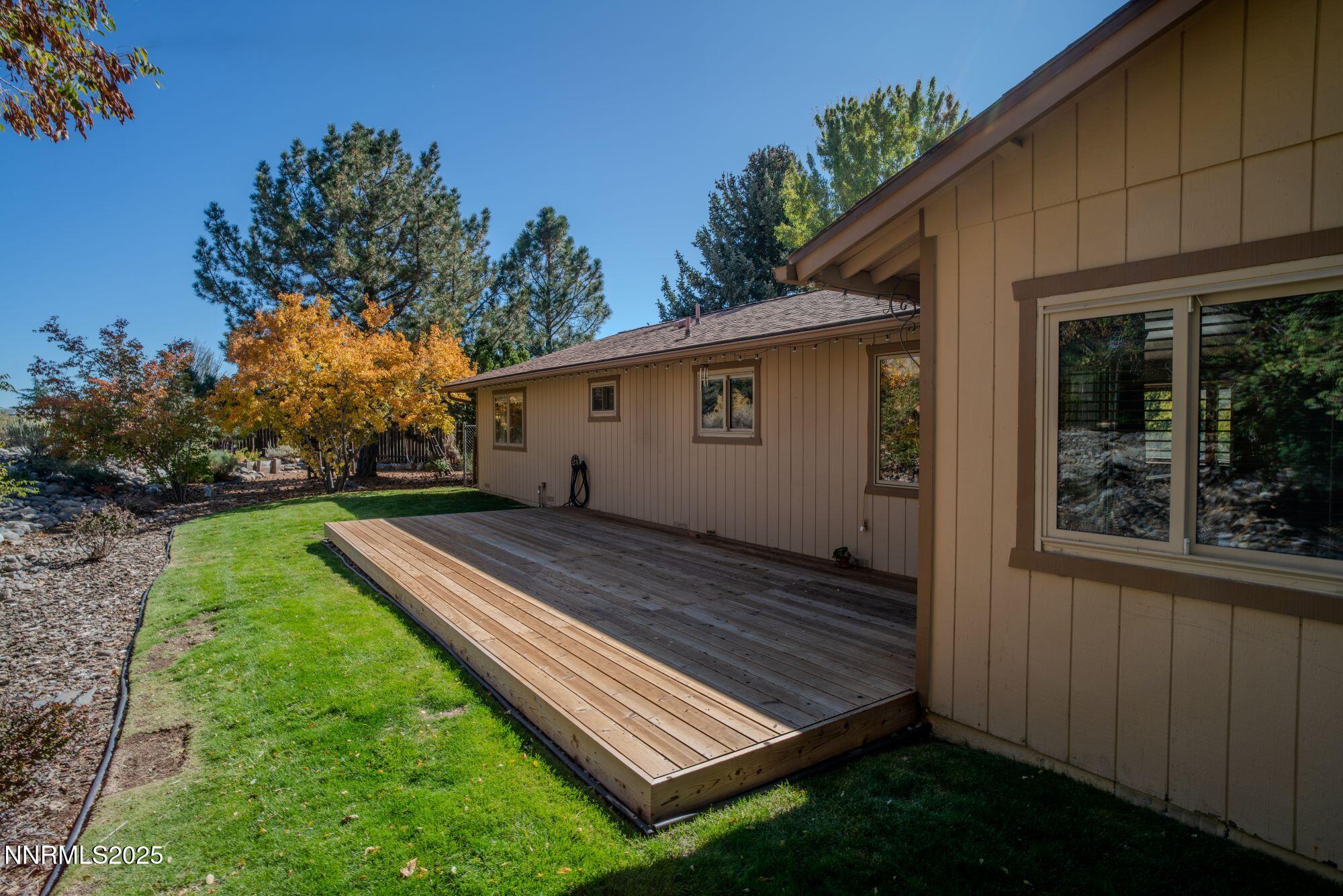 35 Mogul Mountain Circle Reno, NV 89523 - Photo 23 of 31 23 Backyard to East