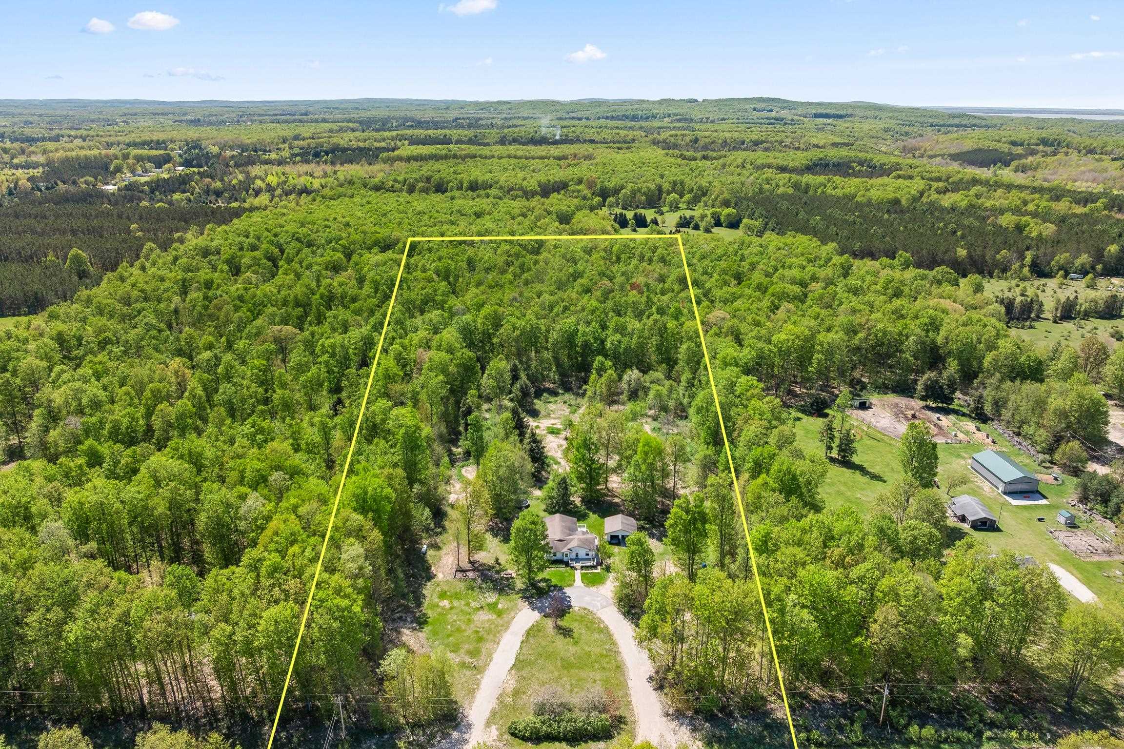 90 South Haze Road Beulah, MI 49617 - Photo 2 of 41