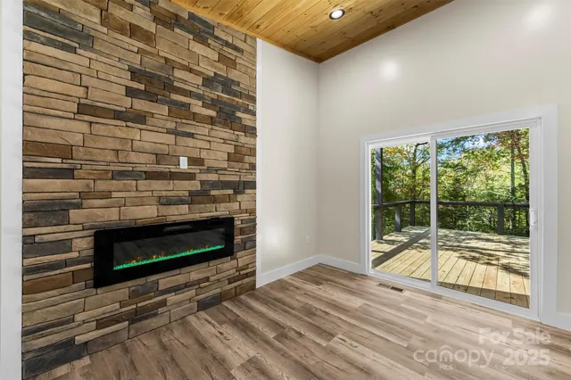 $397,777 | 71 Mountain Trace Point, Bryson City, NC 28713