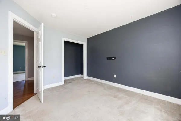 a view of empty room