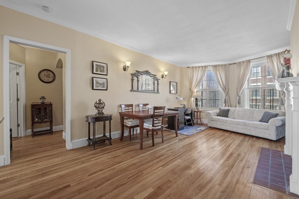 137 Beaconsfield Road, Unit 4 Brookline, MA 02445 - Photo 1 of 24 Gallery Image 1