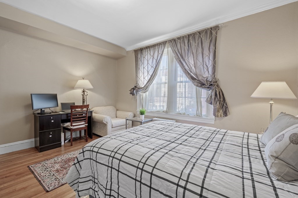 137 Beaconsfield Road, Unit 4 Brookline, MA 02445 - Photo 19 of 24 Gallery Image 19
