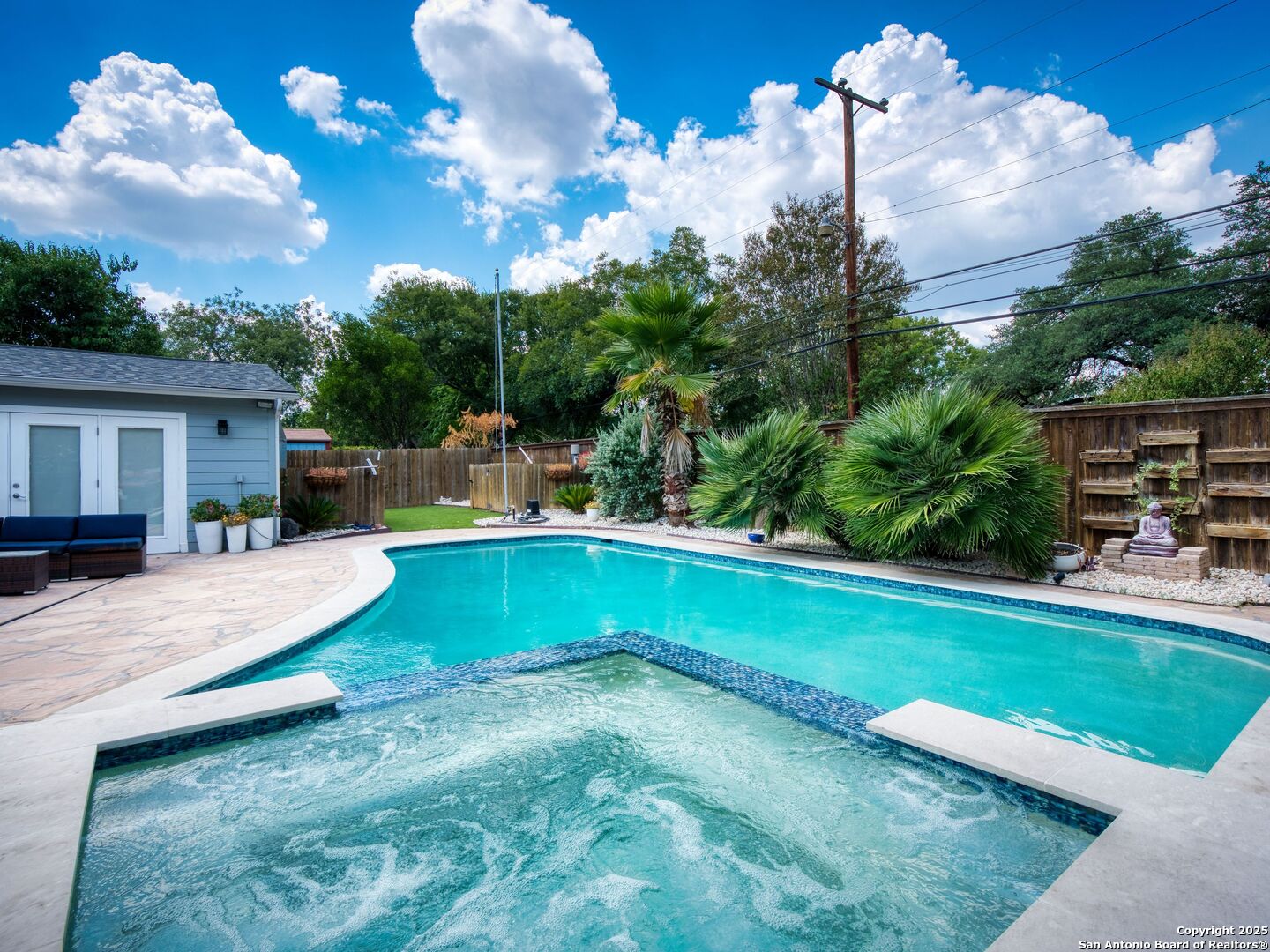 215 Tophill Road San Antonio, TX 78209 - Photo 27 of 29 a view of a backyard with swimming pool