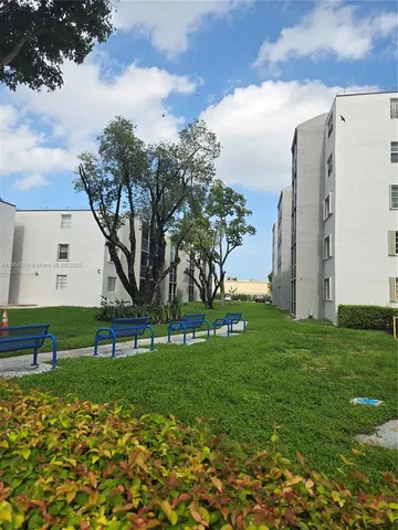 a view of street with view of building