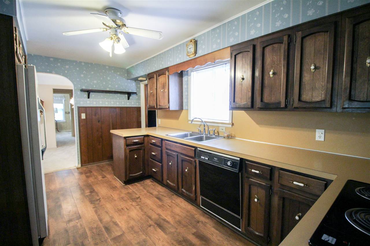 12340 North Clio Road Clio, MI 48420 - Photo 11 of 34 50018840-10.JPG