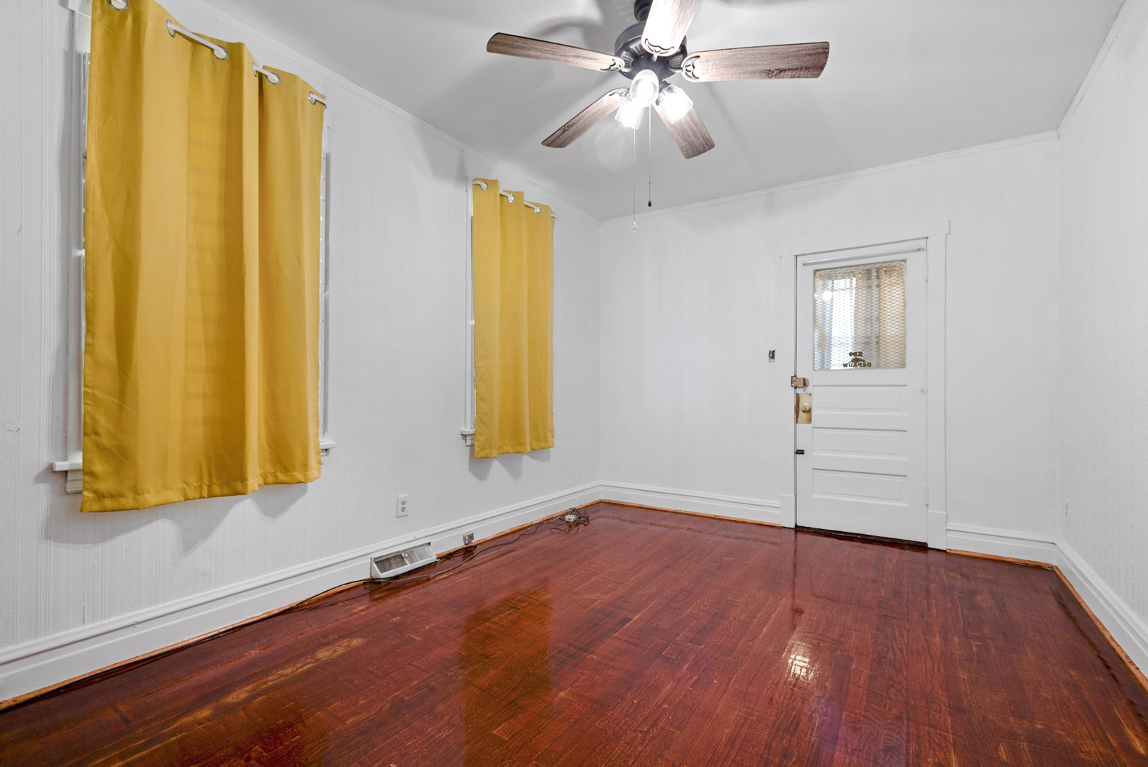 11413 South Normal Avenue Chicago, IL 60628 - Photo 7 of 22