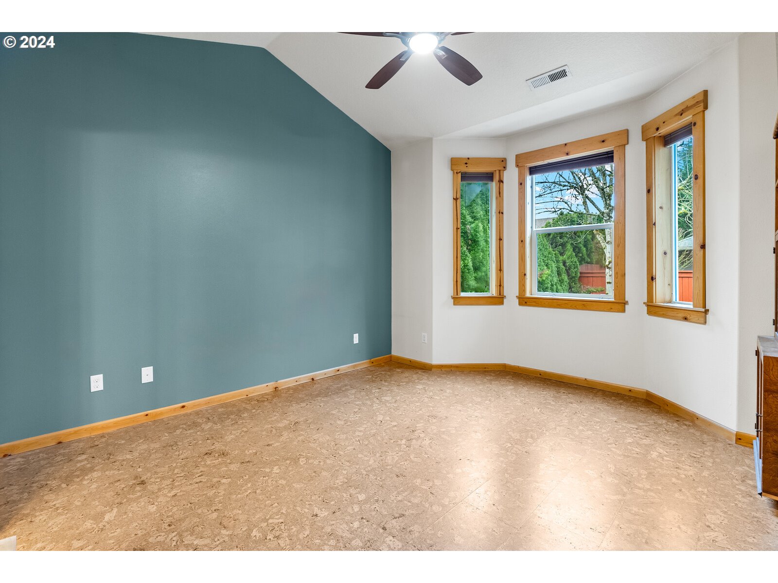 3505 Northeast Corbin Road Vancouver, WA 98686 - Photo 16 of 29 Gallery Image 16