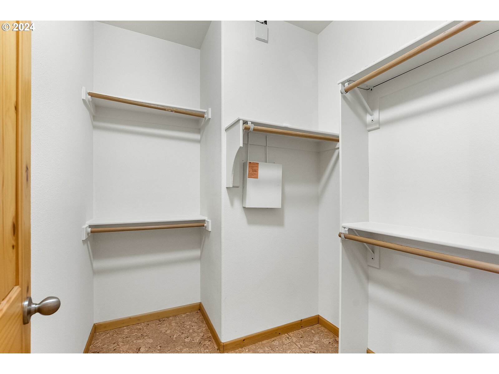 3505 Northeast Corbin Road Vancouver, WA 98686 - Photo 17 of 29 Gallery Image 17